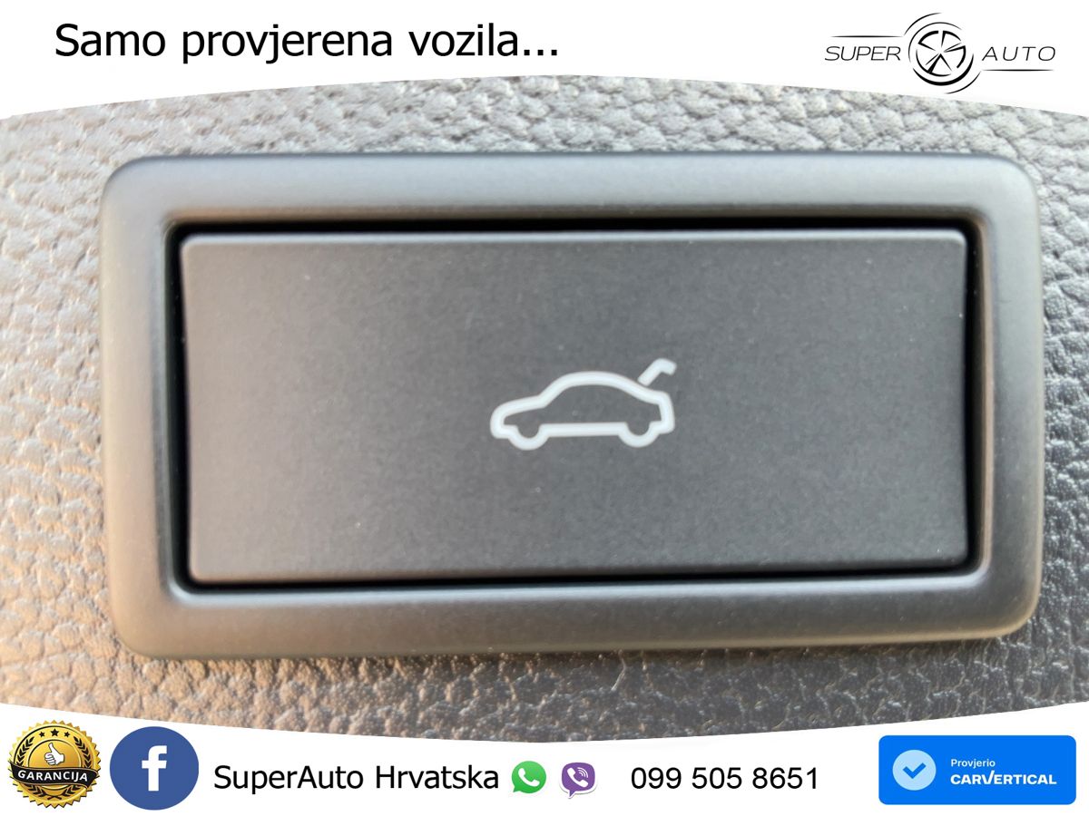 Volkswagen Passat Variant 1.5 TSI (272 KS) eHybrid DSG Elegance LED+GR SJED+ACC