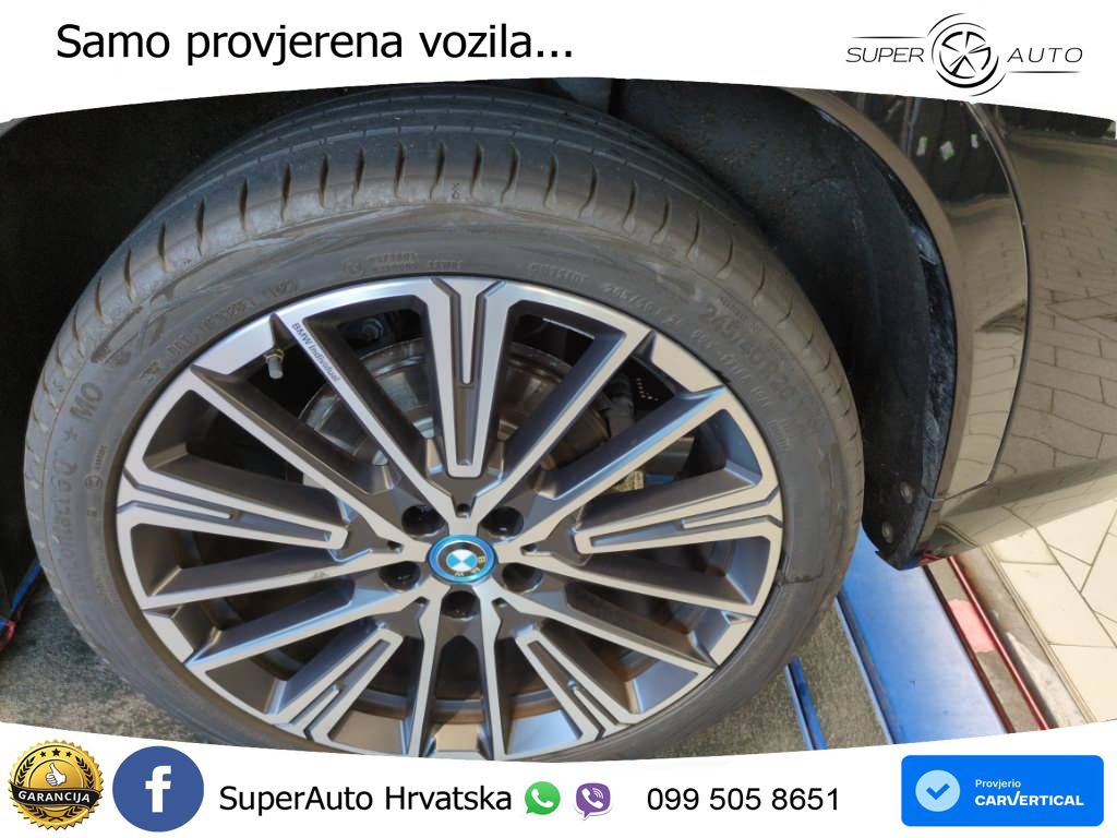 BMW iX1 68 kWh (313 KS) xDrive30 M Sport LED+GR SJED+ACC