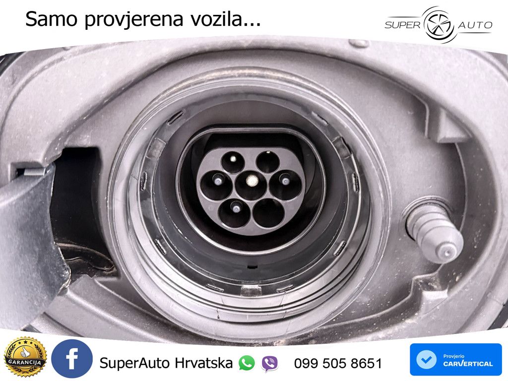 Volvo XC60 T8 AWD Geartronic ACC+HEAD+4xGR SJED+360+PANO