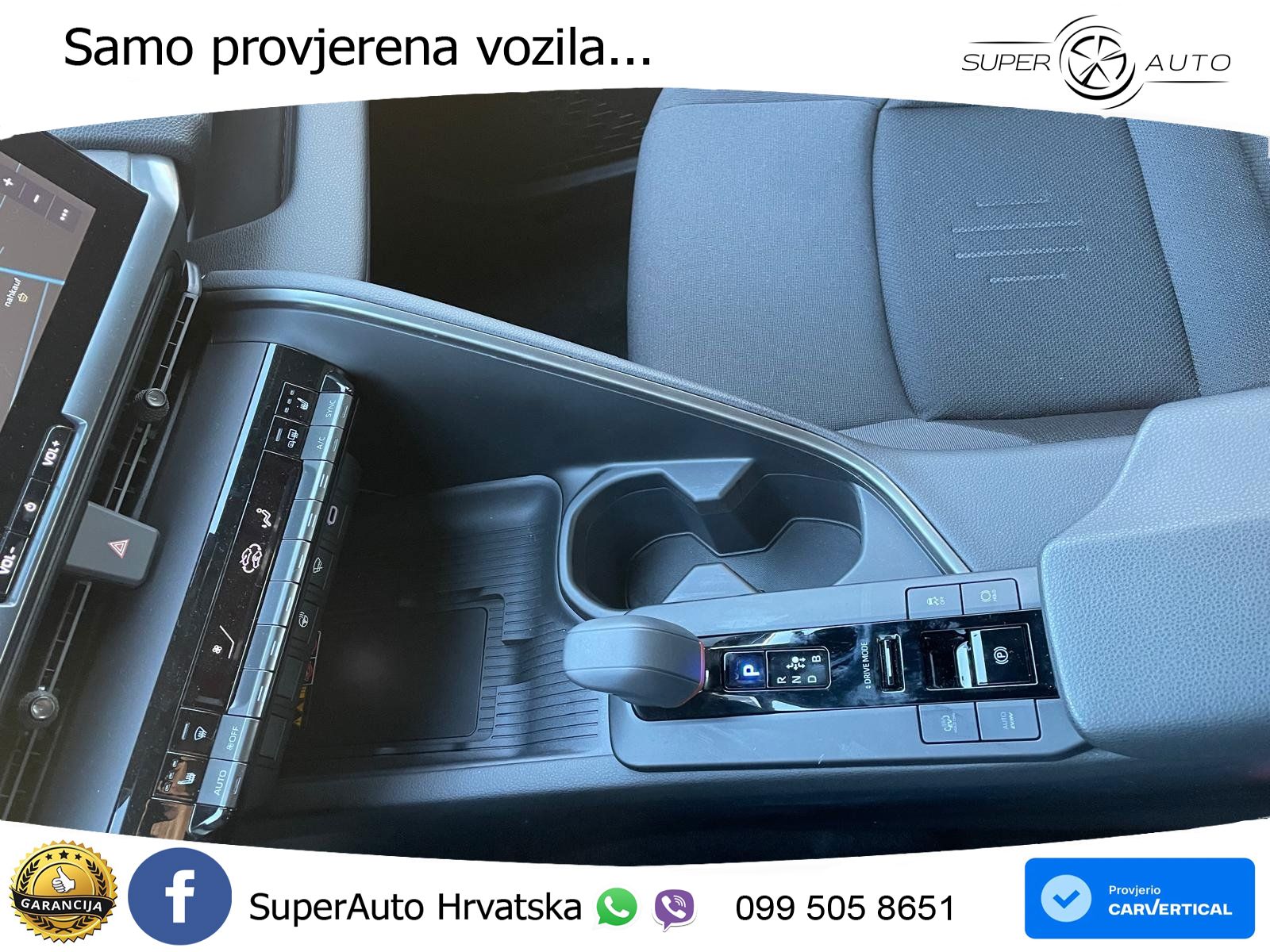 Toyota C-HR 2.0 (223 KS) PHEV e-CVT Teamplayer LED+GR SJED+ACC