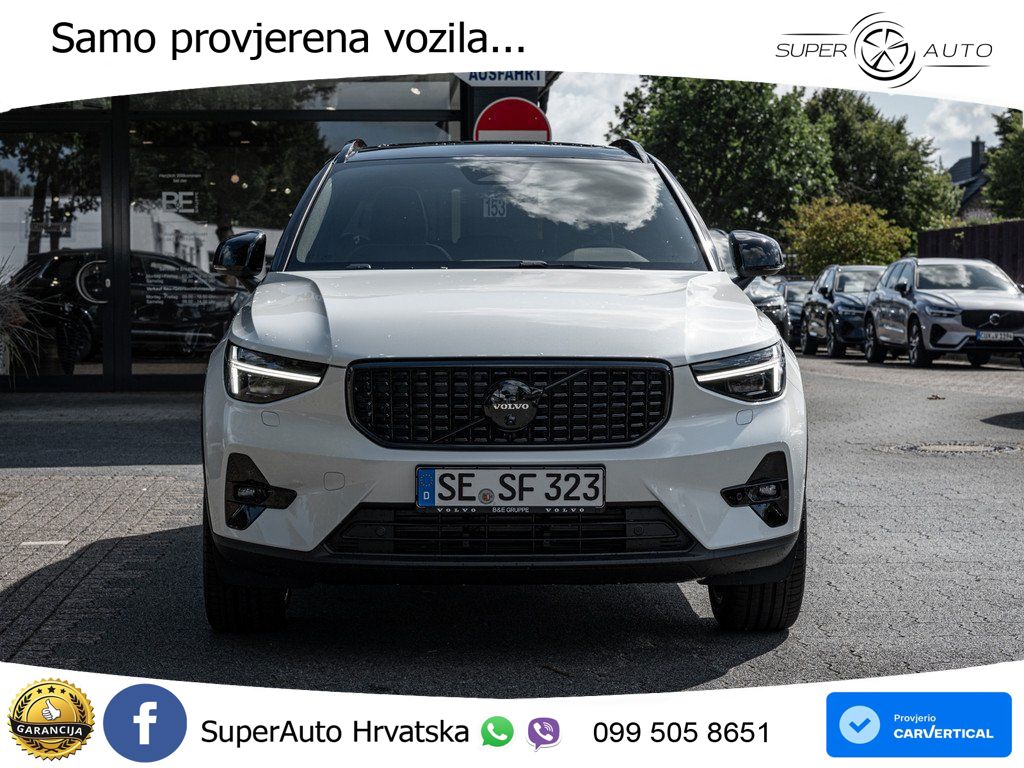 Volvo XC40 2.0 B4 AWD 197 KS Automatic ACC+GR SJED+360+PANO