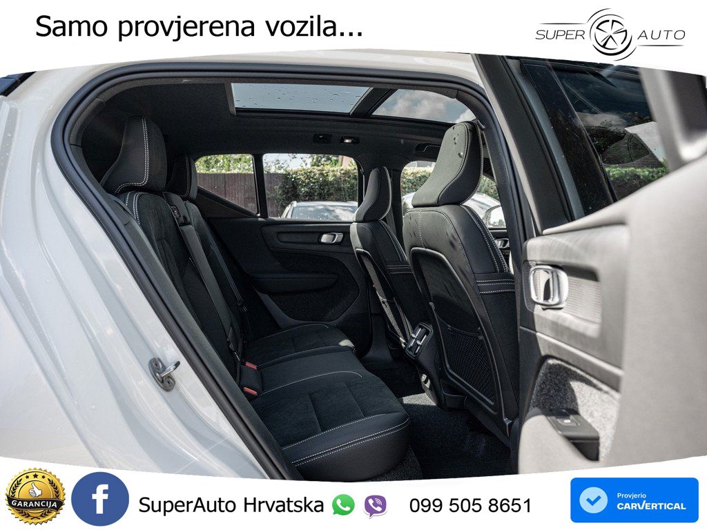 Volvo XC40 2.0 B4 AWD 197 KS Automatic ACC+GR SJED+360+PANO
