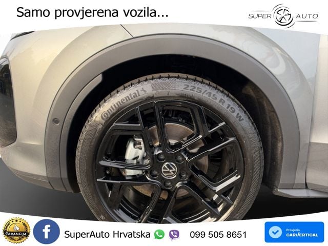 Volkswagen T-Roc 1.5 eTSI (150 KS)  DSG R-Line LED+GR SJED+ACC