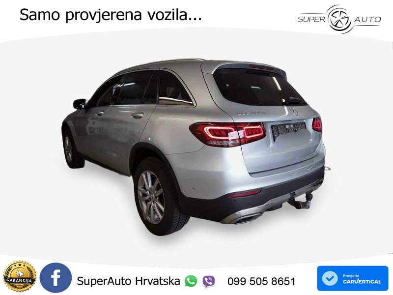Mercedes GLC 300e (320 KS) 4MATIC 9G-TRONIC LED+GR SJED+ACC