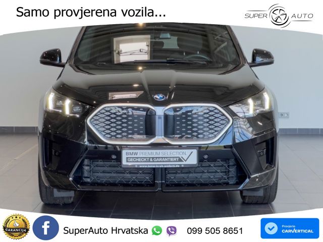 BMW iX2 66.5 kWh (313 KS) xDrive30