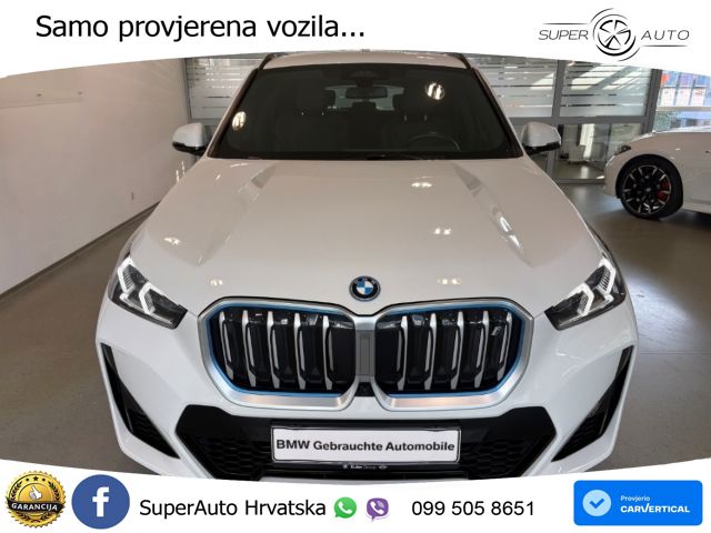 BMW iX1 68 kWh (313 KS) xDrive30