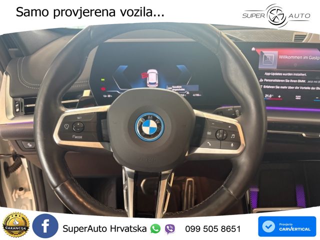 BMW iX1 68 kWh (313 KS) xDrive30
