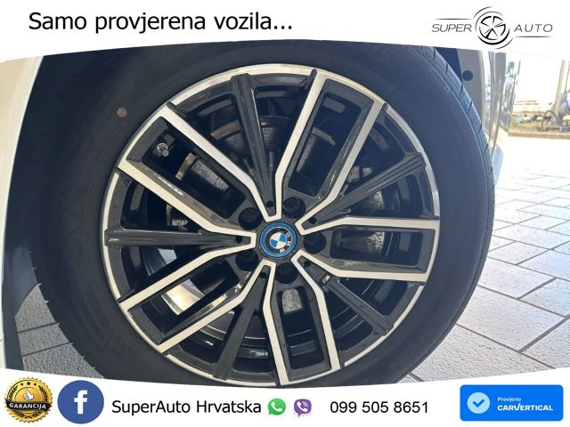 BMW iX1 68 kWh (313 KS) xDrive30 M Sport LED+GR SJED+ACC