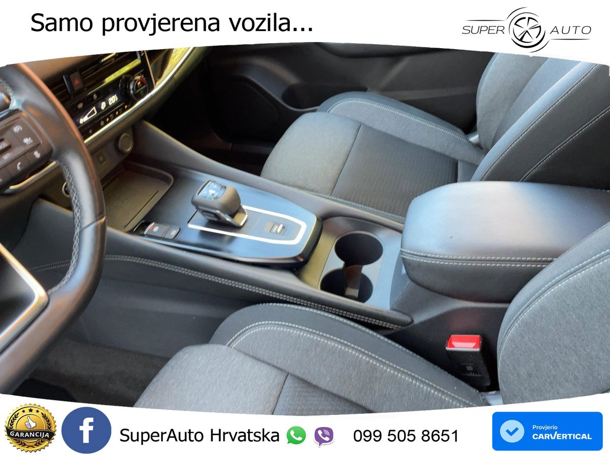 Nissan Qashqai 1.3 DIG-T (158 KS) Xtronic N-Connecta LED+GR SJED+ACC
