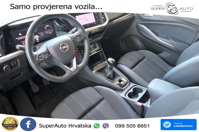 Opel Grandland 1.2i Turbo (130 KS) GS LED+GR SJED+ACC