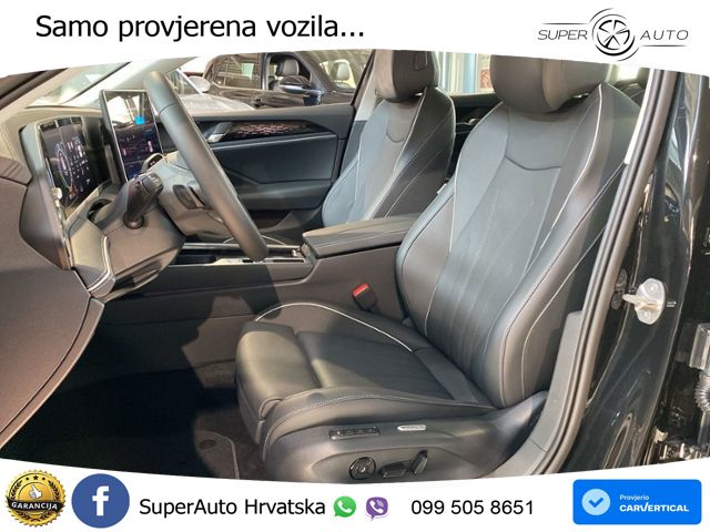 Volkswagen Passat Variant 1.5 TSI (204 KS) eHybrid DSG Elegance LED+GR SJED+ACC