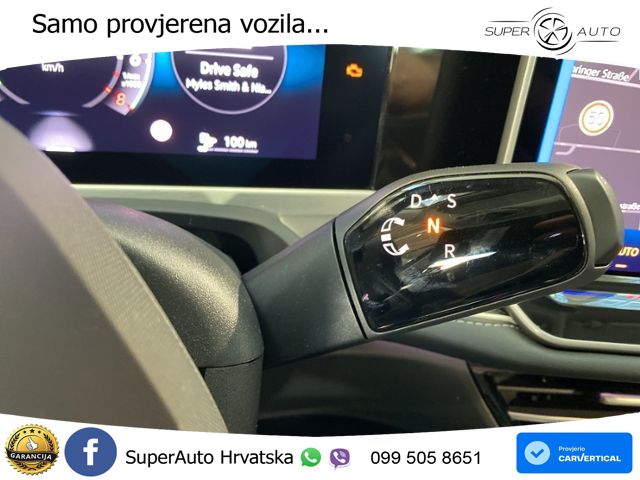 Volkswagen Passat Variant 1.5 TSI (204 KS) eHybrid DSG Elegance LED+GR SJED+ACC