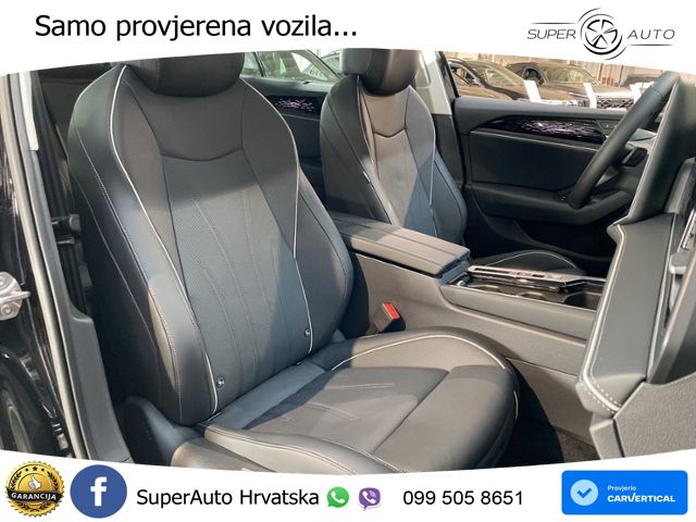 Volkswagen Passat Variant 1.5 TSI (204 KS) eHybrid DSG Elegance LED+GR SJED+ACC