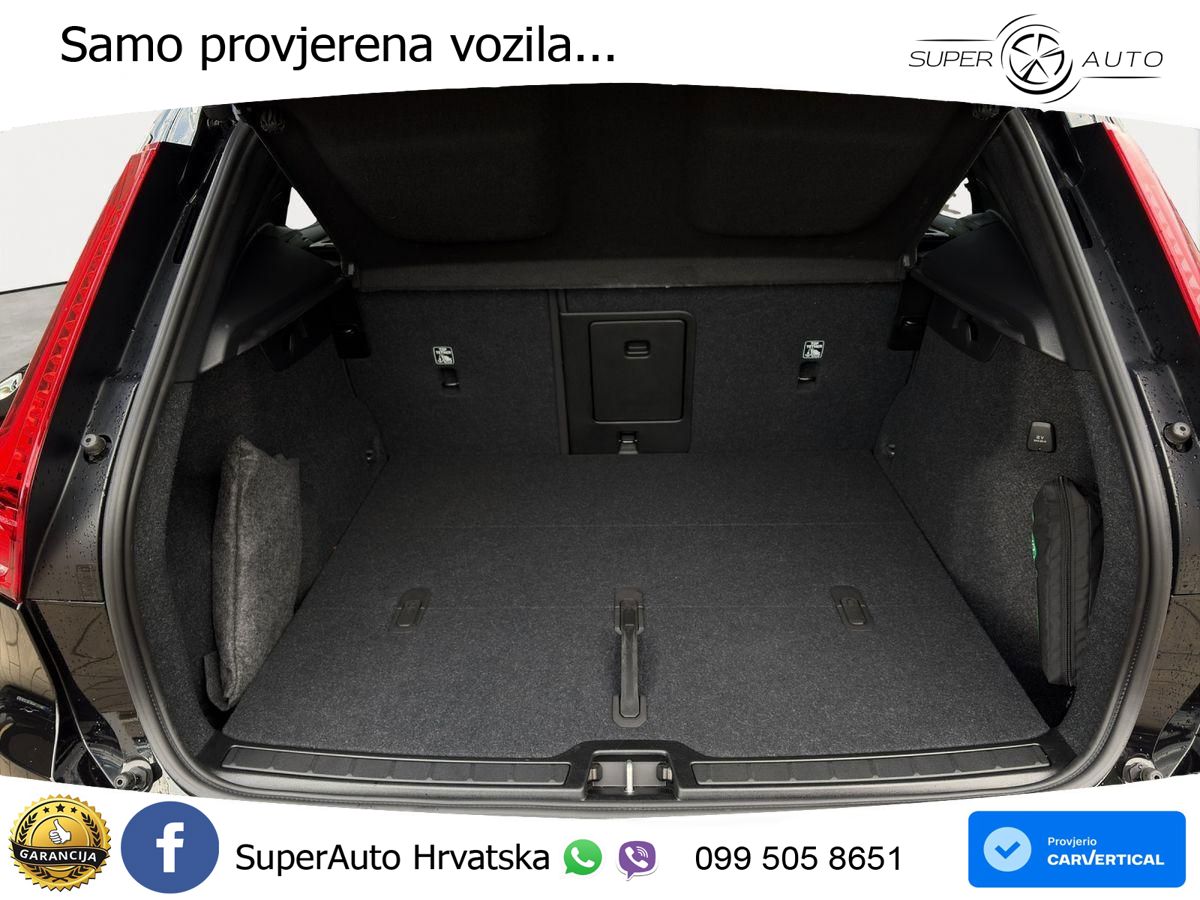 Volvo XC40 2.0 B3 163 KS Automatic ACC+GR SJED+360+PANO
