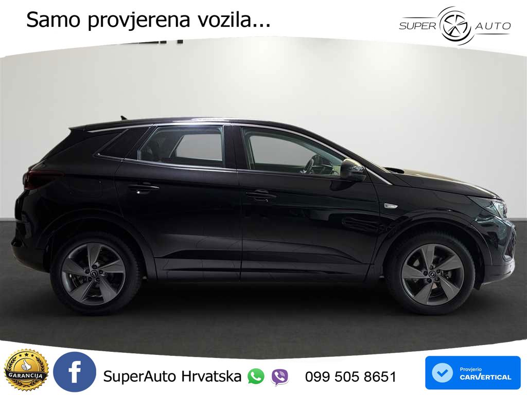 Opel Grandland 1.2i Turbo (130 KS) Automatic LED+ACC