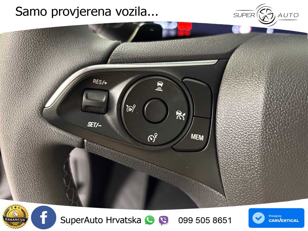 Opel Grandland 1.2i Turbo (130 KS) Automatic LED+ACC