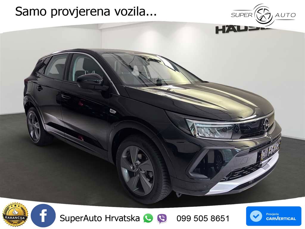 Opel Grandland 1.2i Turbo (130 KS) Automatic LED+ACC