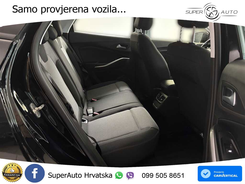Opel Grandland 1.2i Turbo (130 KS) Automatic LED+ACC
