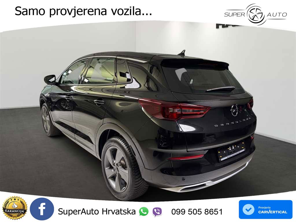 Opel Grandland 1.2i Turbo (130 KS) Automatic LED+ACC
