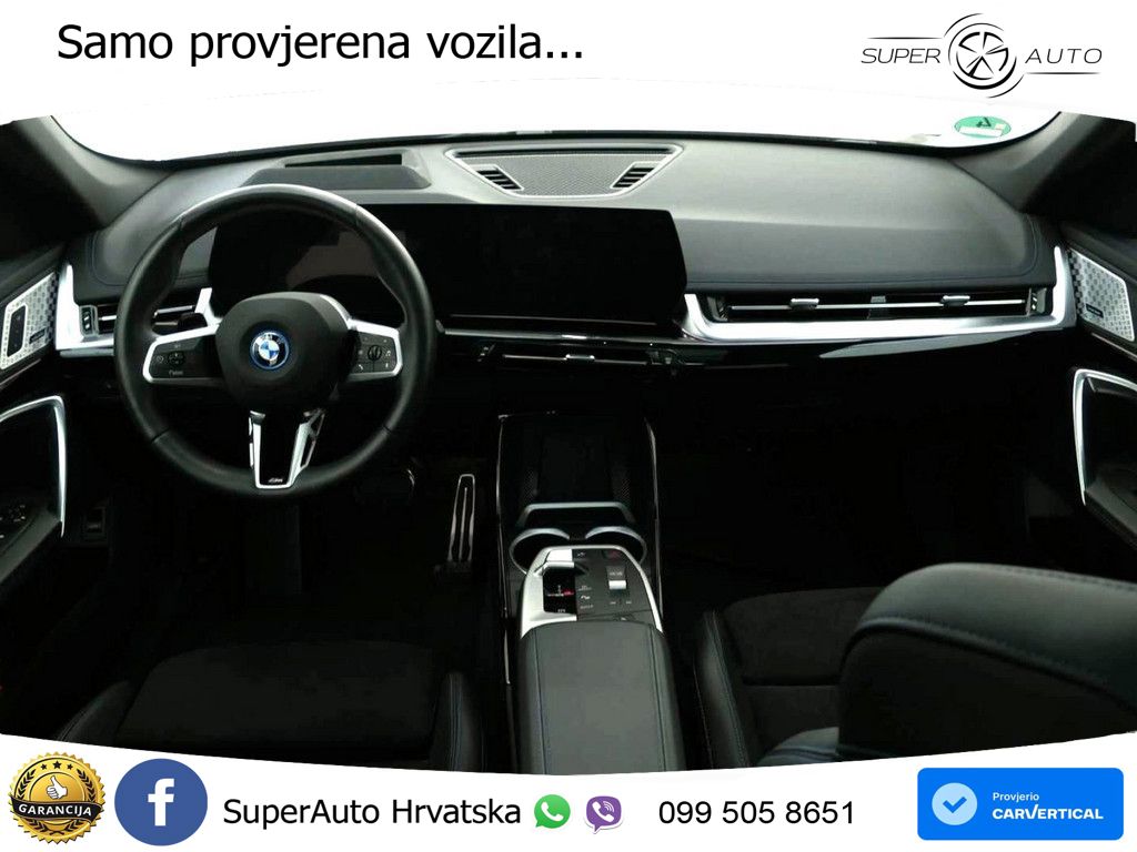 BMW iX1 68 kWh (313 KS) xDrive30 M Sport ACC+HEAD+GR SJED+360+PANO
