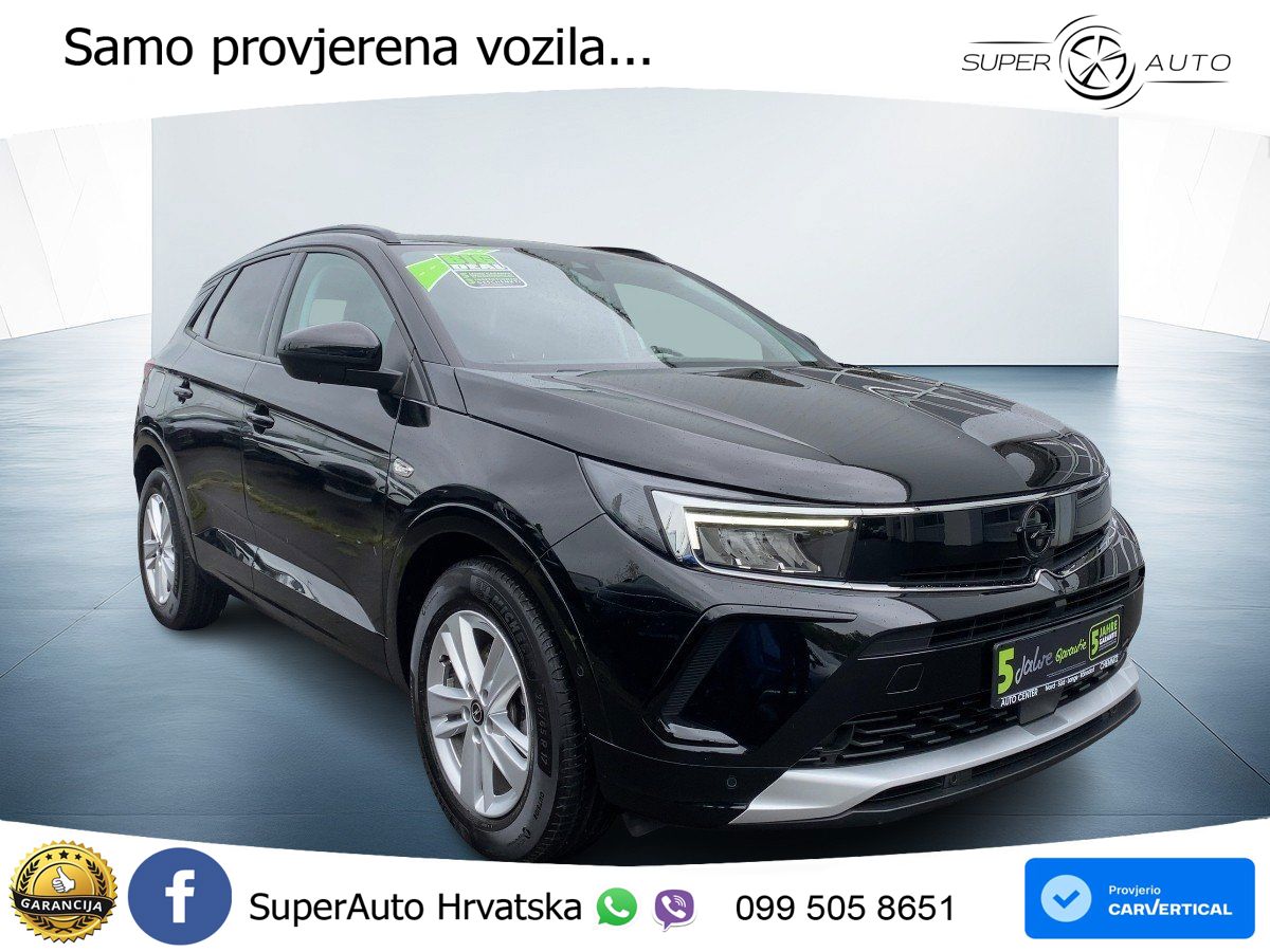 Opel Grandland 1.2i Turbo (130 KS)