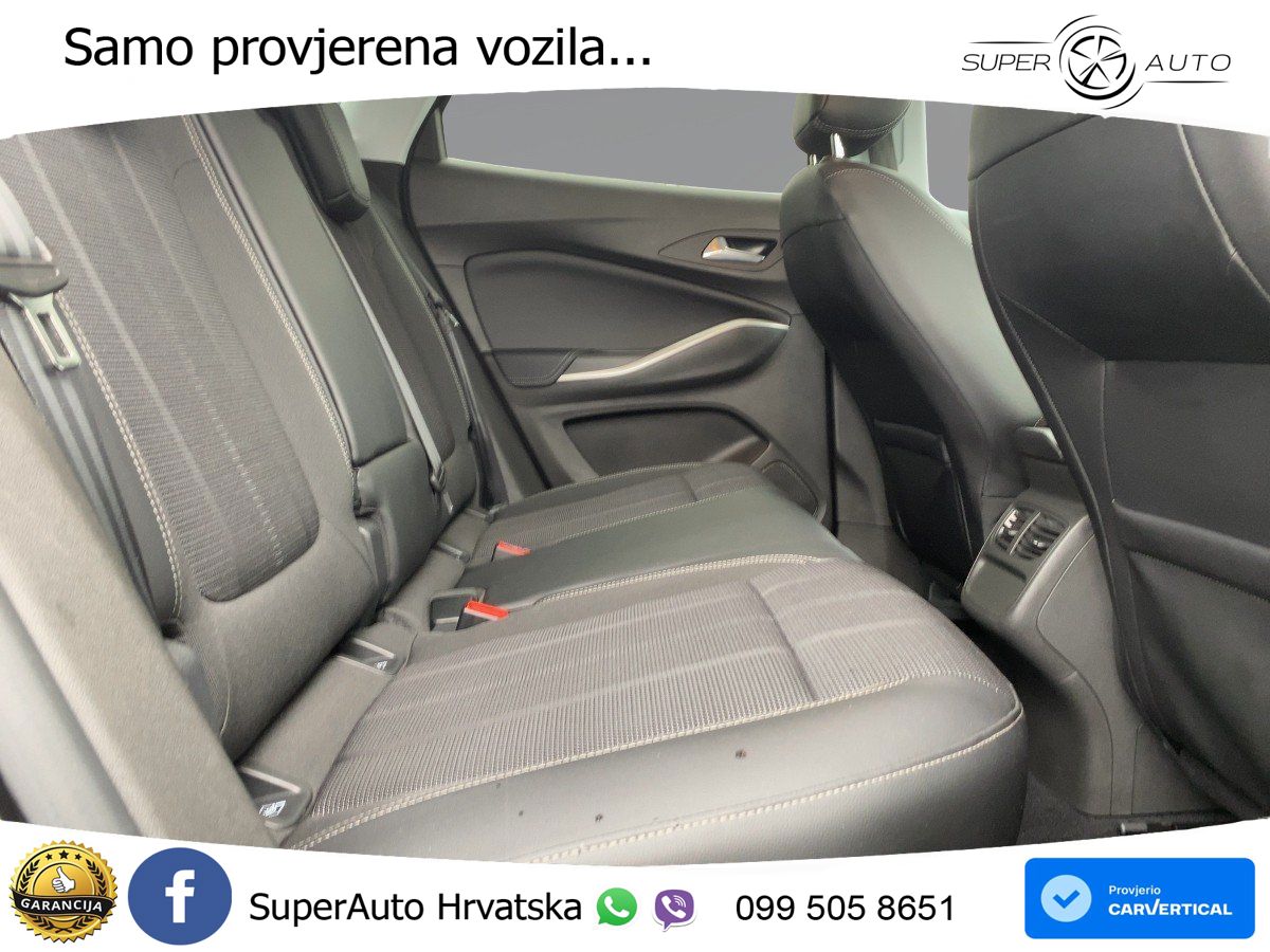 Opel Grandland 1.2i Turbo (130 KS)