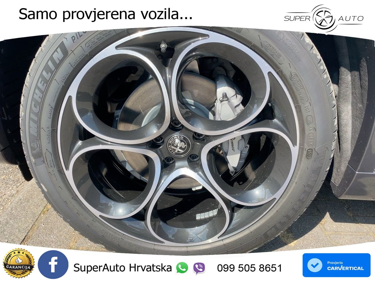Alfa Romeo Stelvio 2.0 Turbo (280 KS) Q4 Automatic LED+GR SJED+ACC