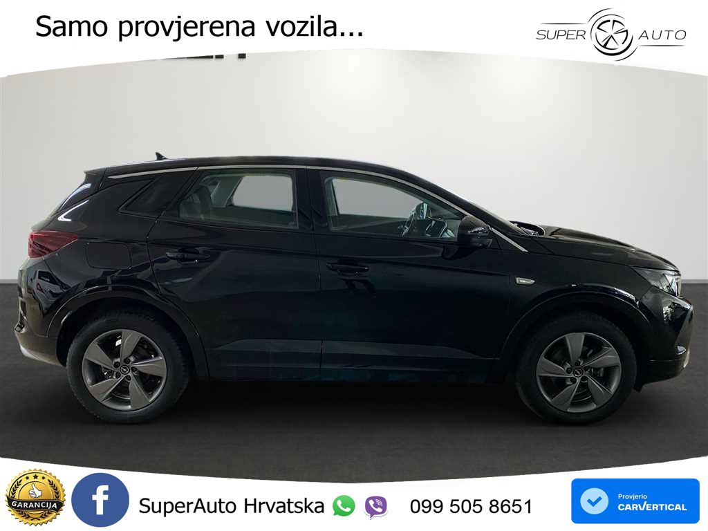 Opel Grandland 1.2i Turbo (130 KS) Automatic LED+ACC