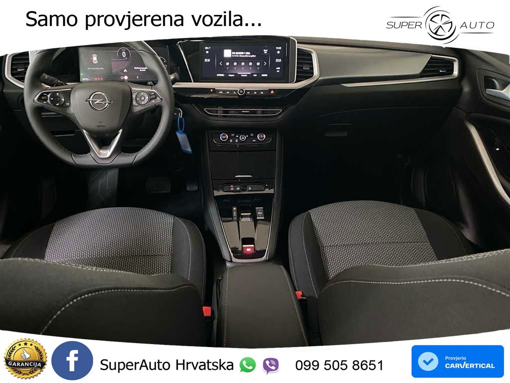 Opel Grandland 1.2i Turbo (130 KS) Automatic LED+ACC