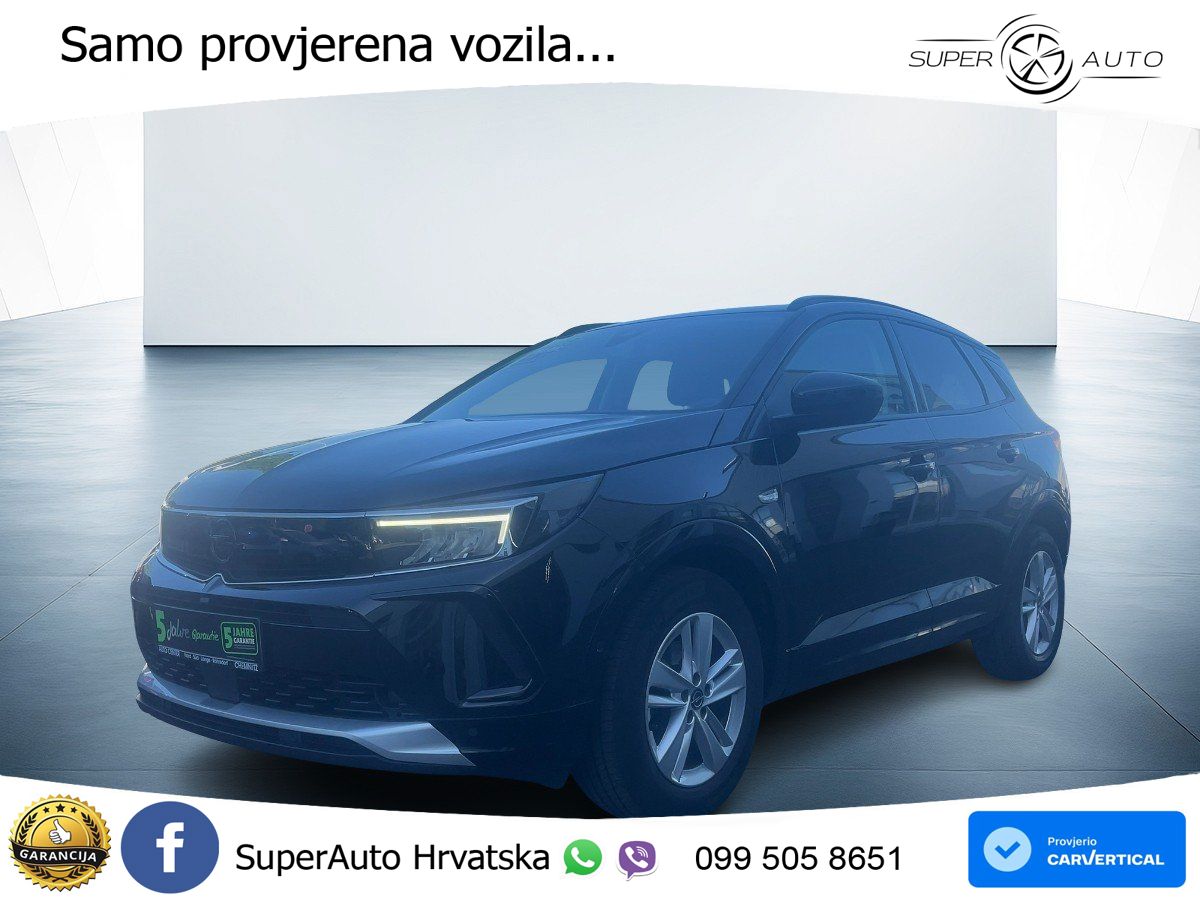 Opel Grandland 1.2i Turbo (130 KS)