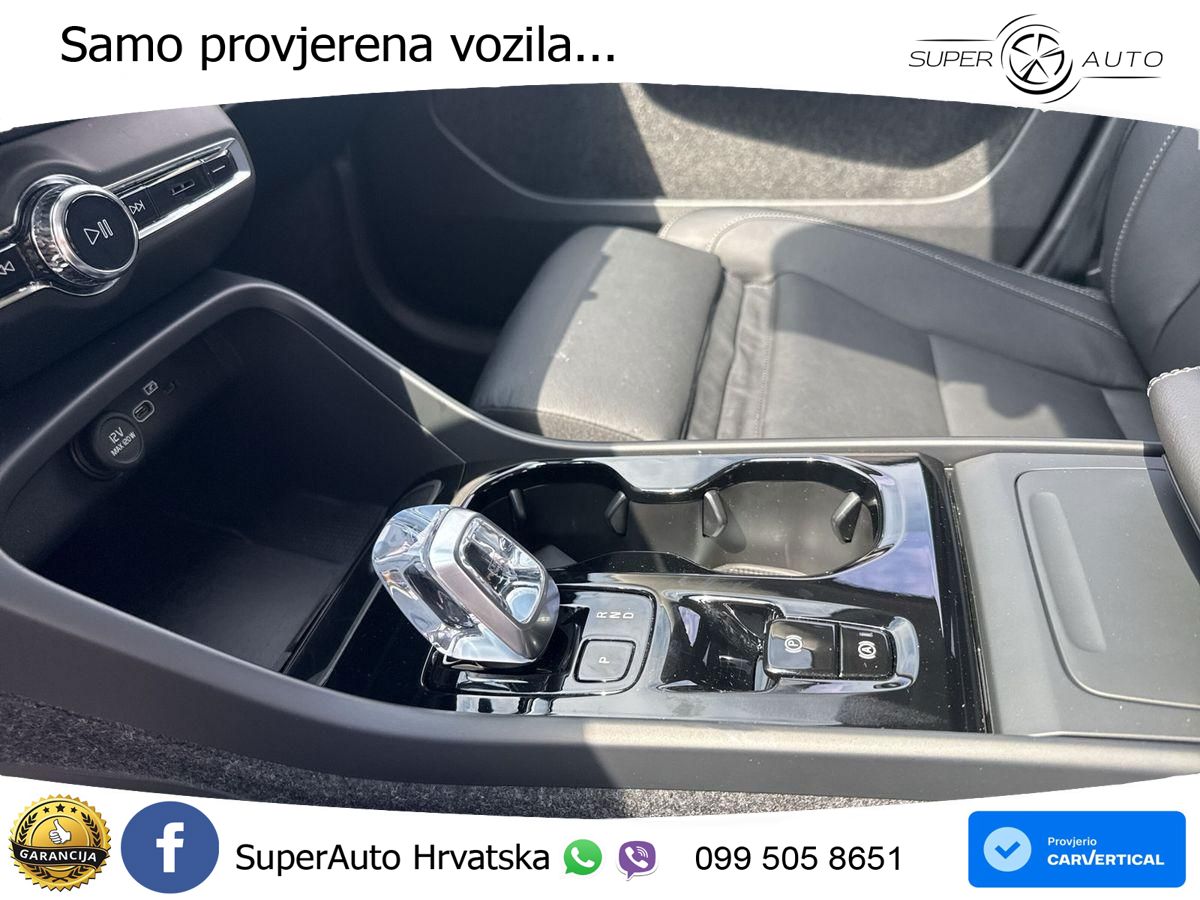 Volvo XC40 2.0 B3 163 KS Automatic LED+GR SJED+ACC