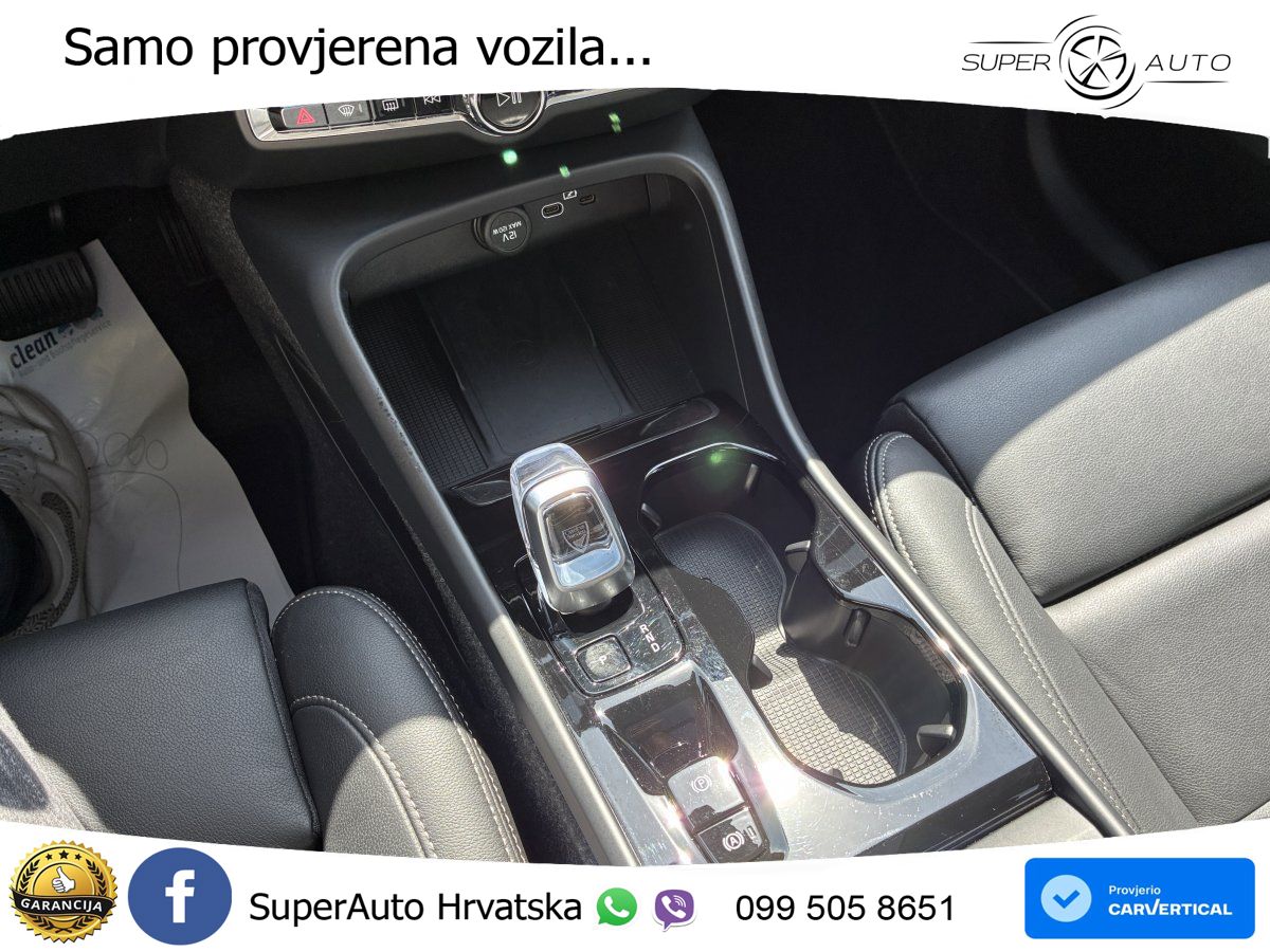Volvo XC40 2.0 B4 AWD 197 KS Automatic LED+GR SJED+ACC