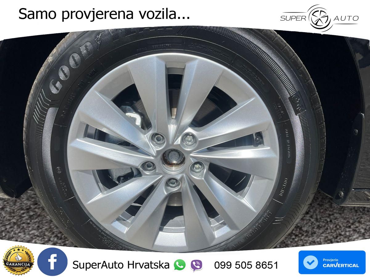Škoda Octavia Combi 2.0 TDI (150 KS) DSG Selection LED+GR SJED+ACC
