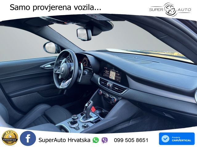 Alfa Romeo Giulia 2.0 Turbo (280 KS) Q4 Automatic LED+GR SJED+ACC