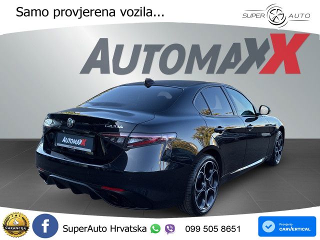 Alfa Romeo Giulia 2.0 Turbo (280 KS) Q4 Automatic LED+GR SJED+ACC