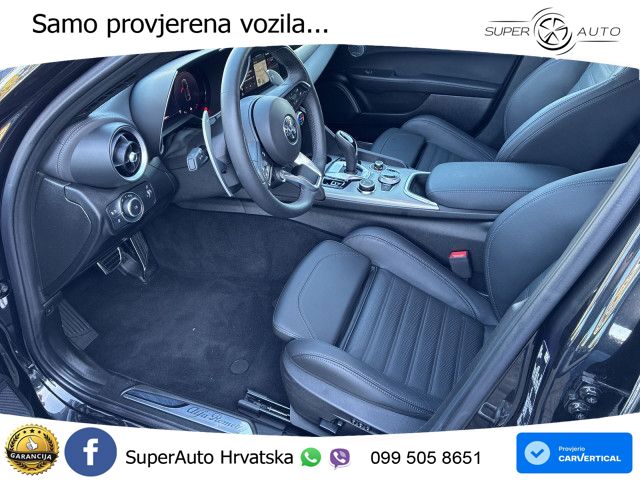Alfa Romeo Giulia 2.0 Turbo (280 KS) Q4 Automatic LED+GR SJED+ACC
