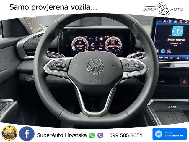 Volkswagen T-Roc II 1.5 eTSI (150 KS)  DSG LED+GR SJED+ACC