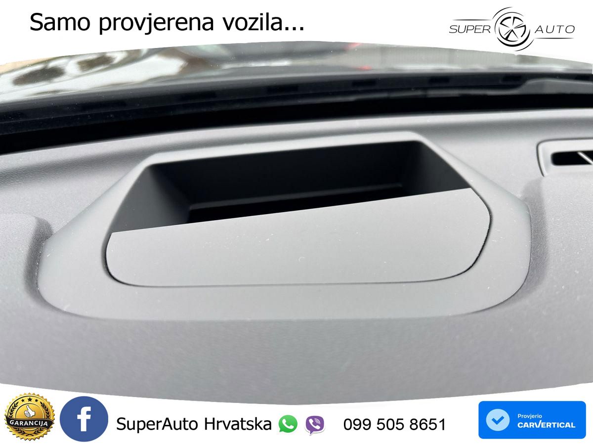 Volvo XC60 B5 Benzin AWD Geartronic ACC+HEAD+4xGR SJED+360+PANO