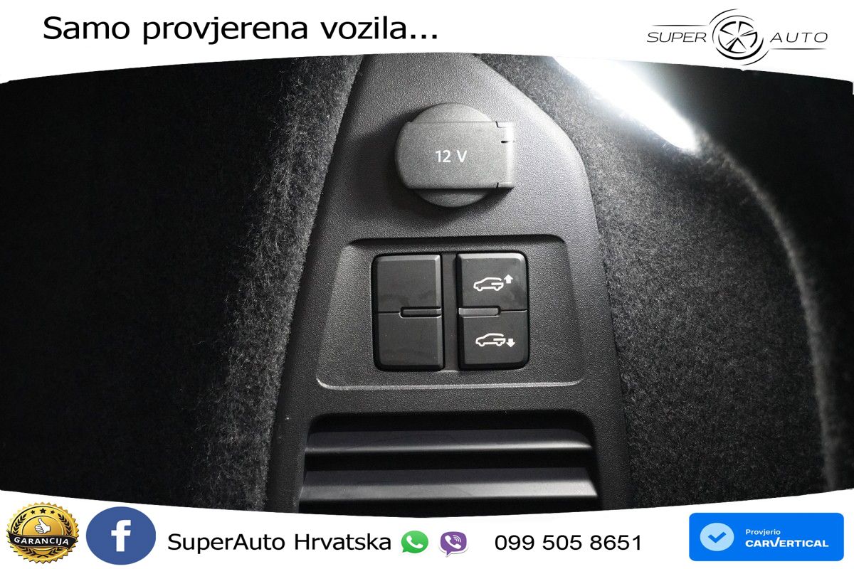 Volkswagen Touareg 3.0 V6 TDI (286 KS) 4MOTION Tiptronic R-Line MATRIX+GR SJED+KAM