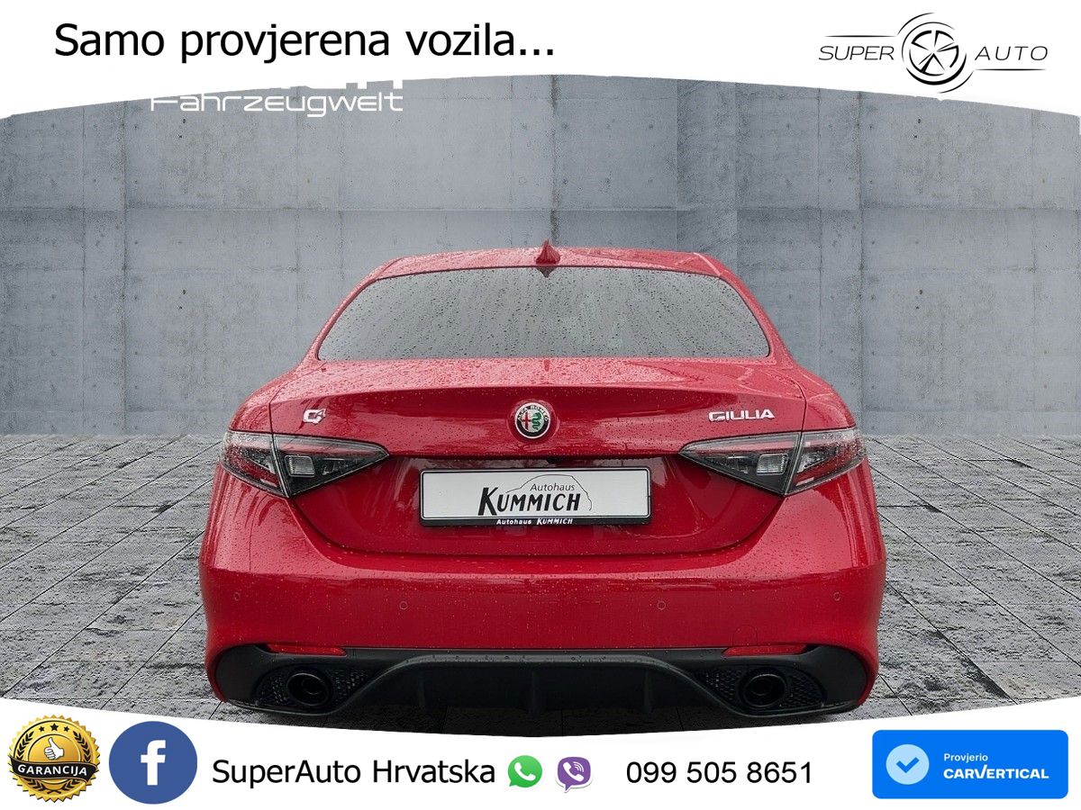 Alfa Romeo Giulia 2.2 MultiJet II (210 KS) Q4 Automatic LED+GR SJED+ACC