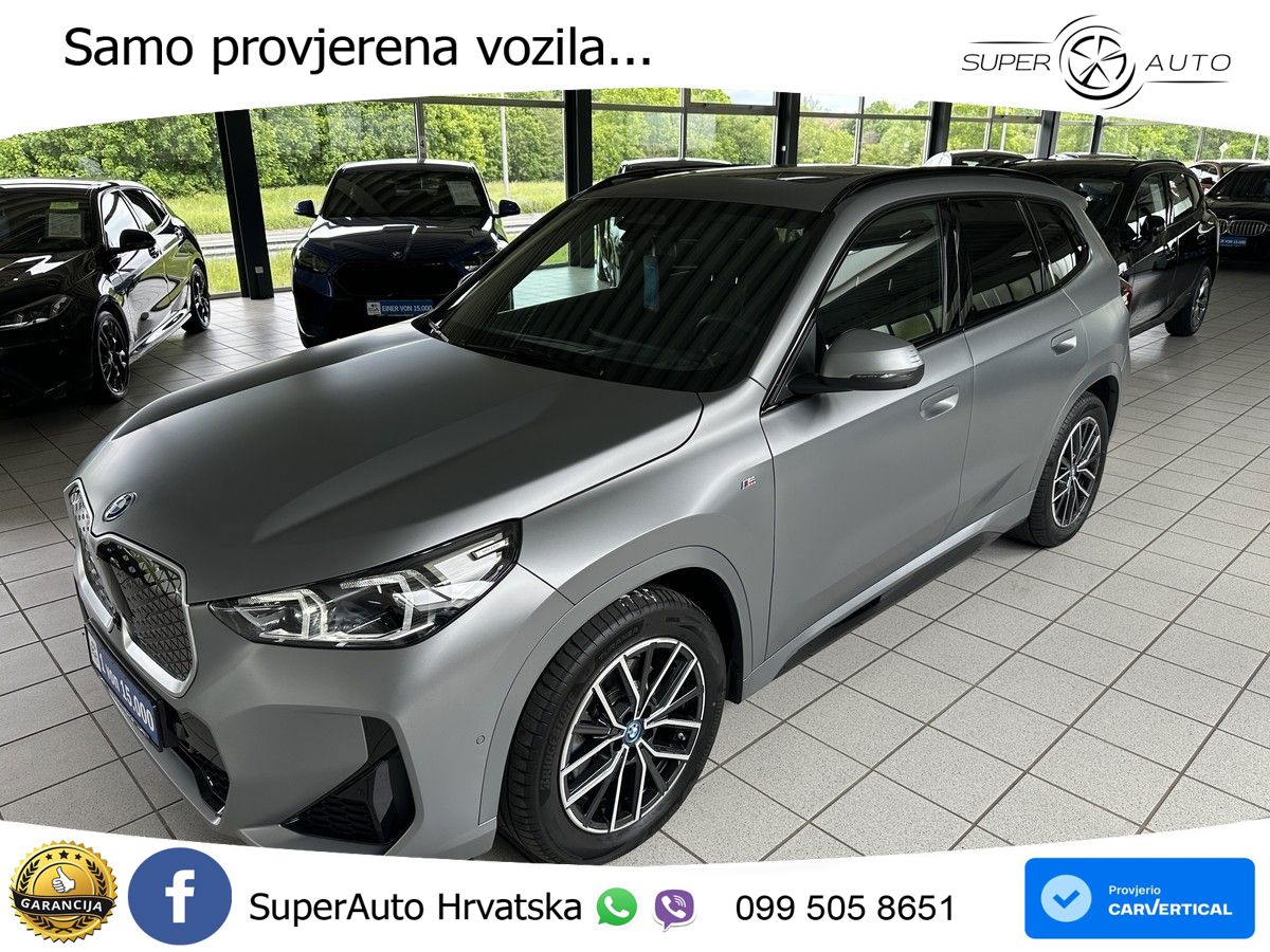 BMW iX1 68 kWh (313 KS) xDrive30 M Sport ACC+HEAD+GR SJED+360+PANO