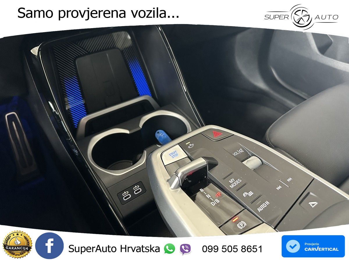 BMW iX1 68 kWh (313 KS) xDrive30 M Sport ACC+HEAD+GR SJED+360+PANO