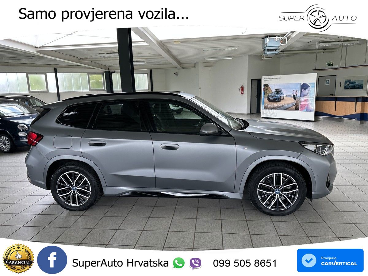 BMW iX1 68 kWh (313 KS) xDrive30 M Sport ACC+HEAD+GR SJED+360+PANO