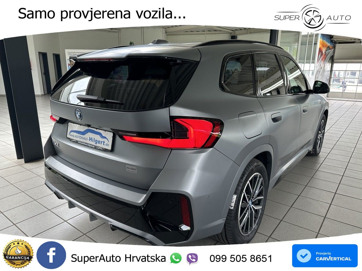 BMW iX1 68 kWh (313 KS) xDrive30 M Sport ACC+HEAD+GR SJED+360+PANO