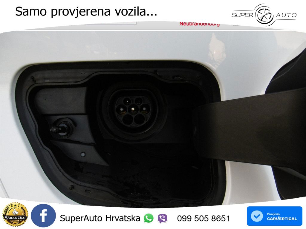 Toyota C-HR 2.0 (223 KS) PHEV e-CVT Teamplayer LED+GR SJED+ACC