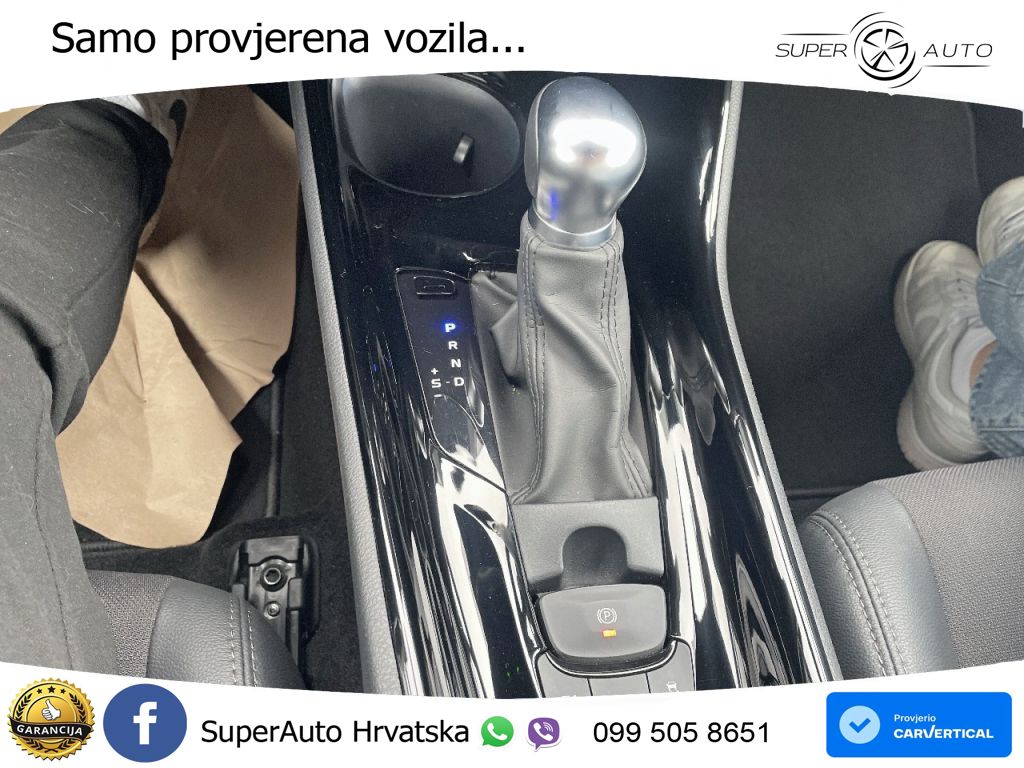 Toyota C-HR 2.0 (184 KS) Hybrid e-CVT Team Deutschland LED+GR SJED+ACC