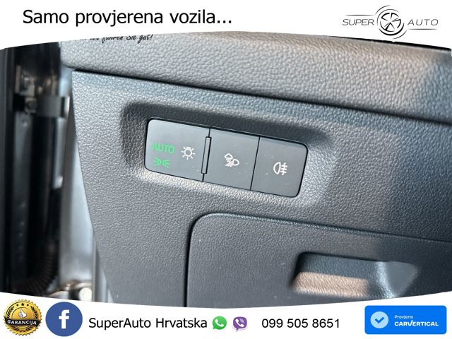 Škoda Octavia Combi 1.5 TSI (116 KS) DSG Selection MATRIX+GR SJED+KAM
