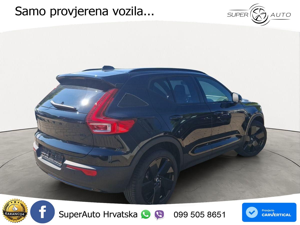 Volvo XC40 2.0 B3 163 KS Automatic ACC+GR SJED+360+PANO