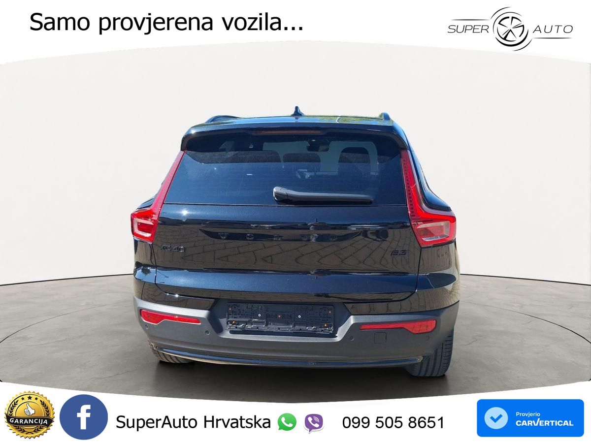 Volvo XC40 2.0 B3 163 KS Automatic ACC+GR SJED+360+PANO