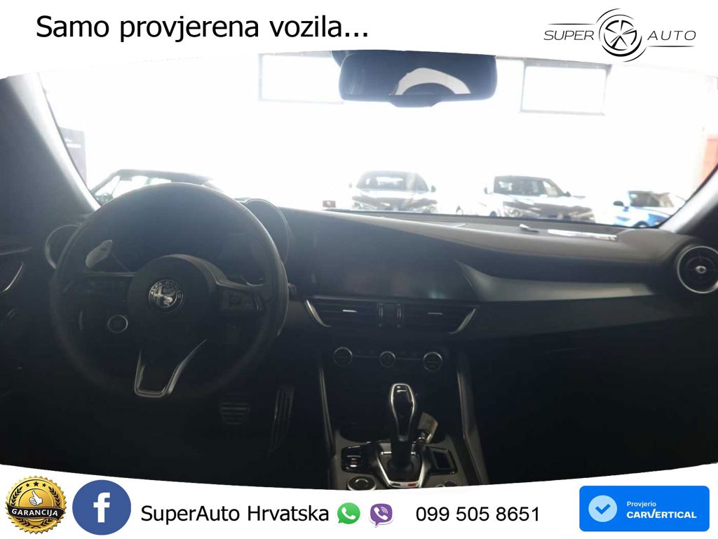 Alfa Romeo Giulia 2.0 Turbo (280 KS) Q4 Automatic LED+GR SJED+ACC